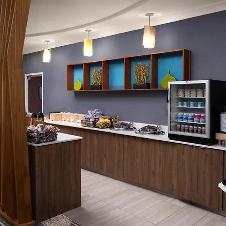 Springhill Suites Fort Myers Airport-3
